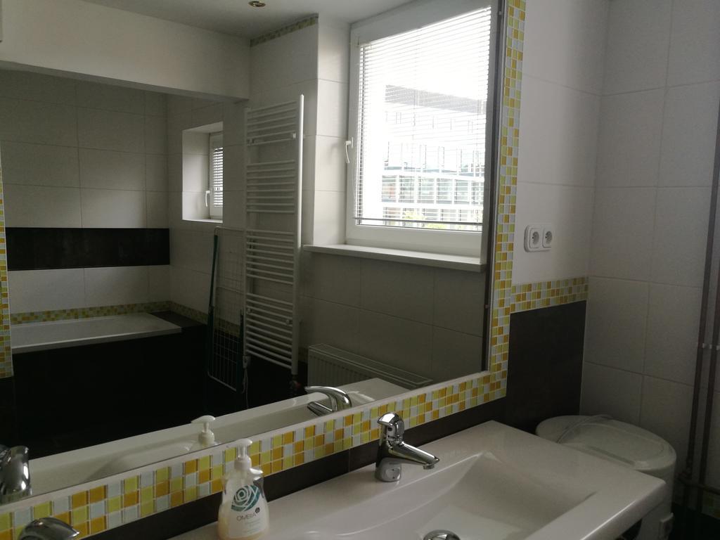 Apartment Maximilian Bratislava Exteriör bild