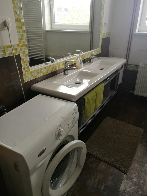 Apartment Maximilian Bratislava Exteriör bild